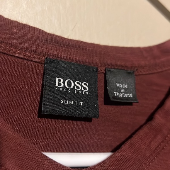 Hugo boss T-shirt - Picture 2 of 6